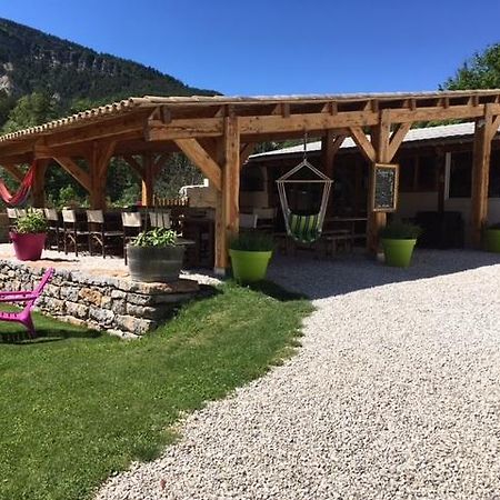Camping Calme Et Nature Castellane Exteriör bild