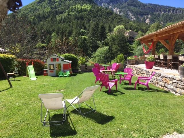 Camping Calme Et Nature Castellane Exteriör bild
