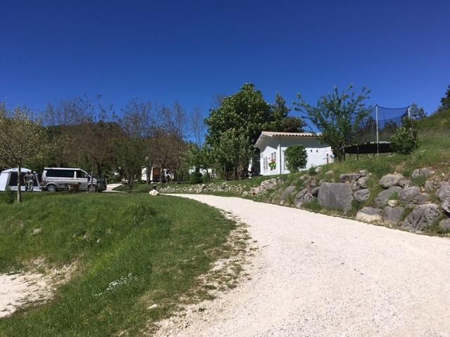 Camping Calme Et Nature Castellane Exteriör bild